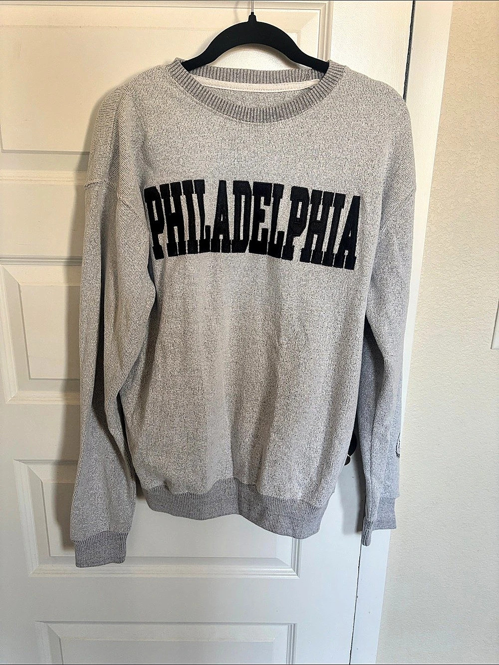 New York Popular Philadelphia Applique Fleece Sweatshirt XL